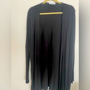 Carly Jean cotton sweater wrap size x/l. I am a small and it fits perfect.